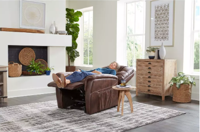 Golden Technologies- Dione Large Lift Chair