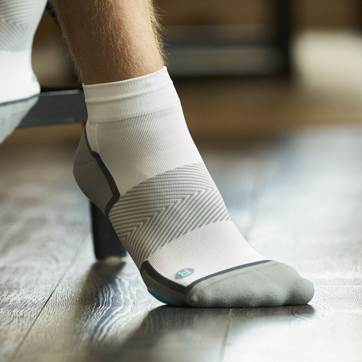Anodyne - Diabetic Socks - No. 8 Quarter Length Diabetic Socks - Black or White