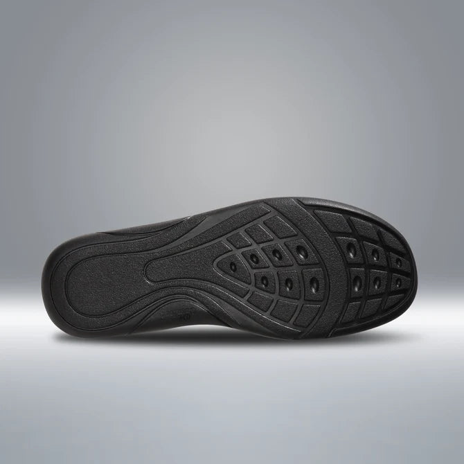 Dr. Comfort - Women's Therapeutic Slippers - Slippers - Cuddle or Cozy